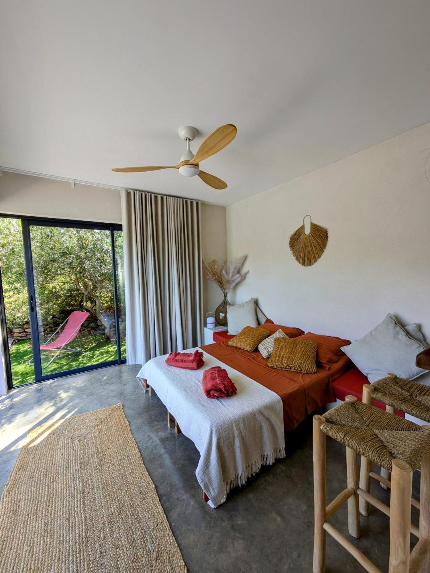 Studio Lamaroja Hotel Patrimonio Exterior photo
